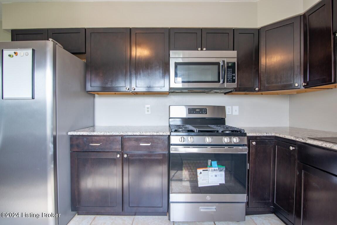 6760 Shepherdsville Road Elizabethtown, KY 42701 - Photo 33 of 78 6760 Shepherdsville Rd-32