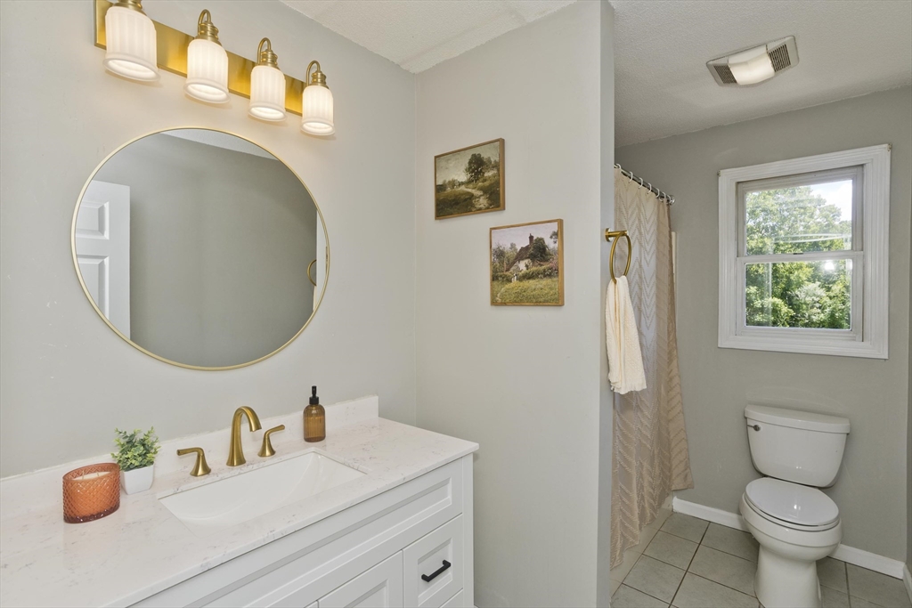 26 Laro Road Southwick, MA 01077 - Photo 10 of 21