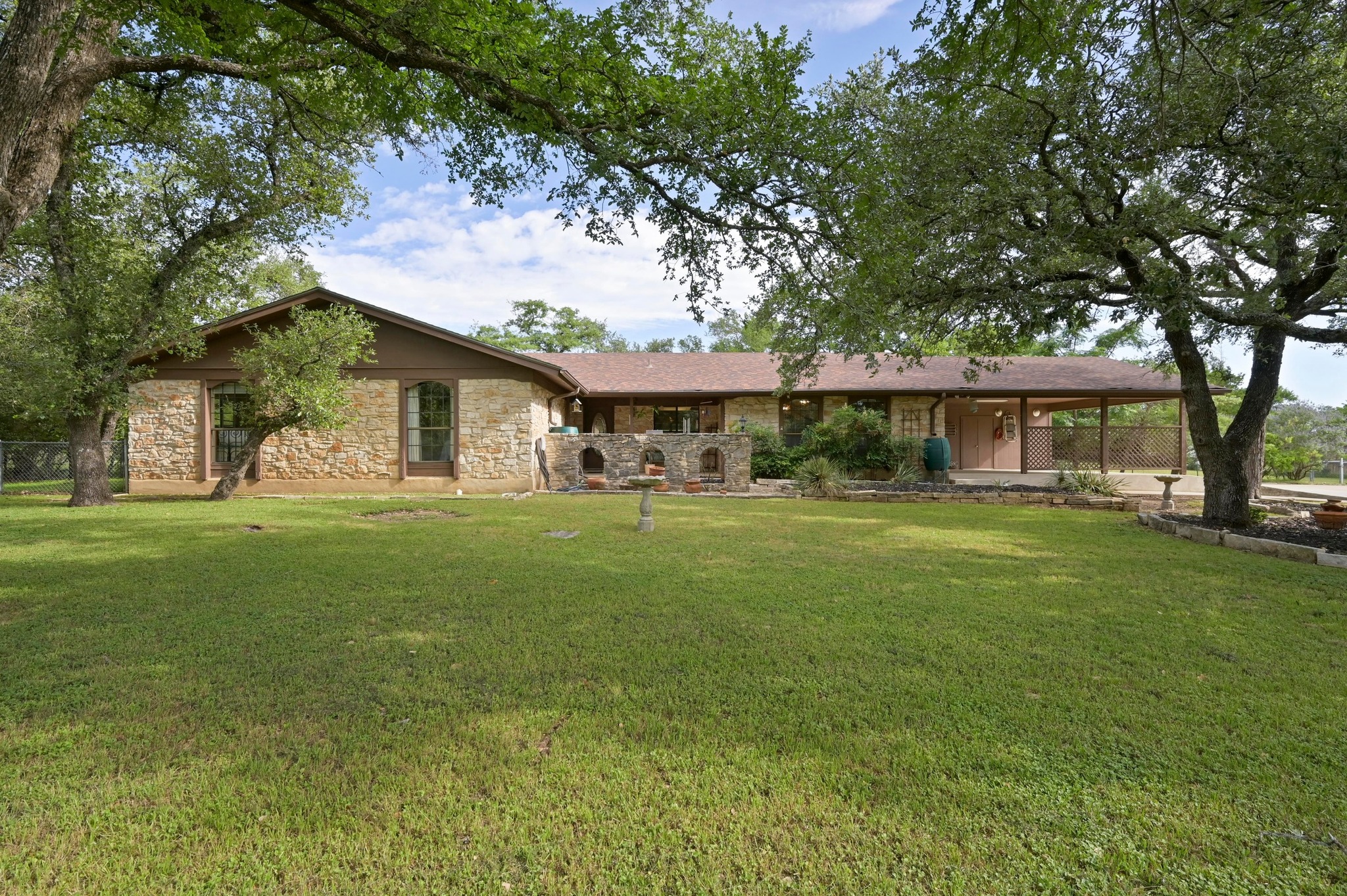 300 West Sequoia Spur Georgetown, TX 78628 - Photo 1 of 1