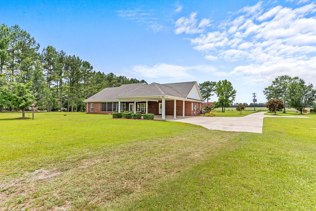 3097 Eddins Road Dothan, AL 36301 - Photo 3 of 37