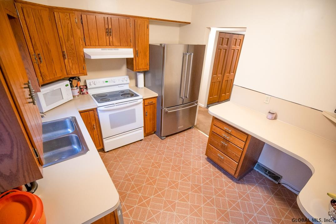 5957 Curry Road Guilderland, NY 12303 - Photo 9 of 27 Photo 9