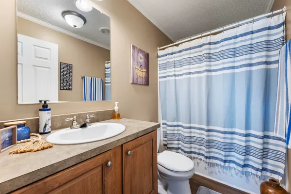 $329,000 | 627 Lakeside Drive, Moncks Corner, SC 29461