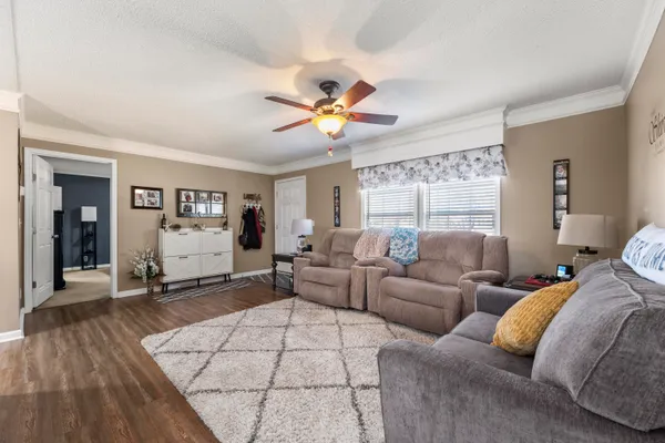 $329,000 | 627 Lakeside Drive, Moncks Corner, SC 29461