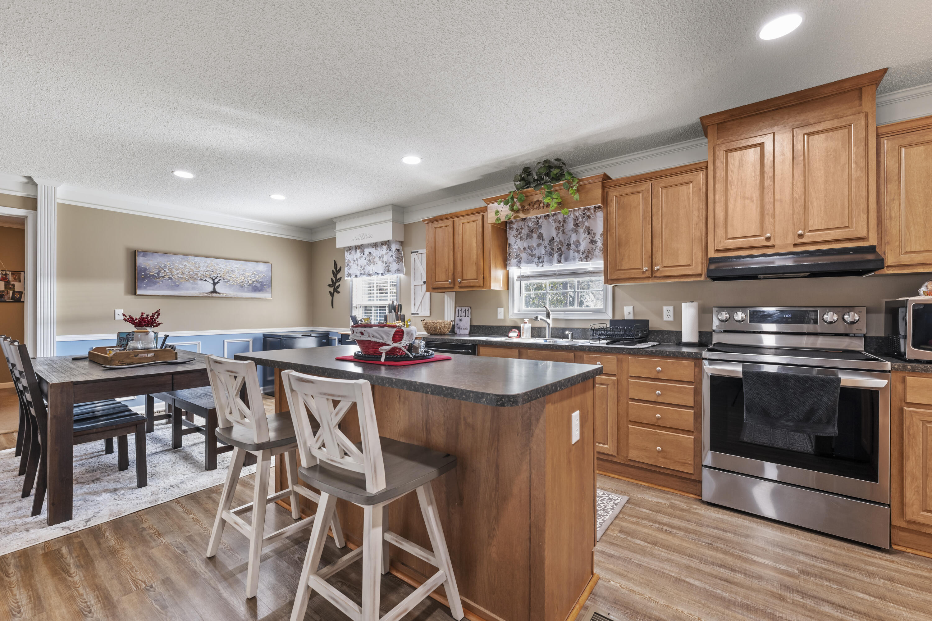 627 Lakeside Drive Moncks Corner, SC 29461 - Photo 6 of 22 P1079404