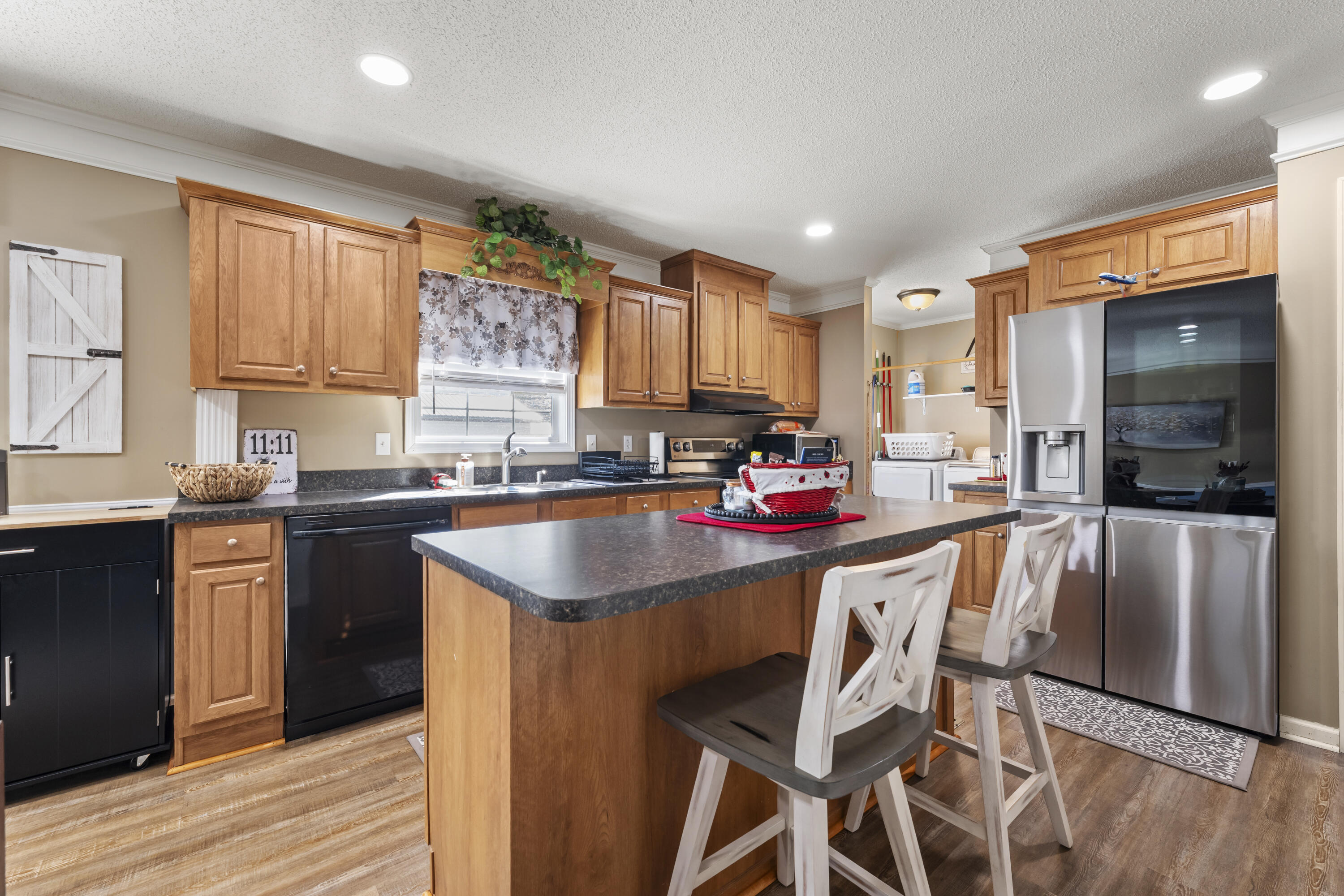 627 Lakeside Drive Moncks Corner, SC 29461 - Photo 7 of 22 P1079409