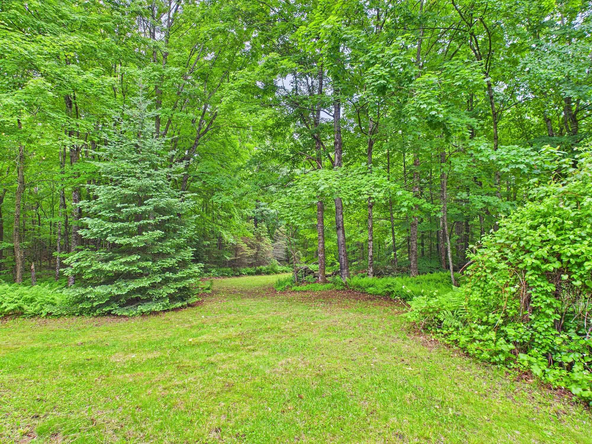 699 Kinsman Road Grafton, NH 03240 - Photo 6 of 36