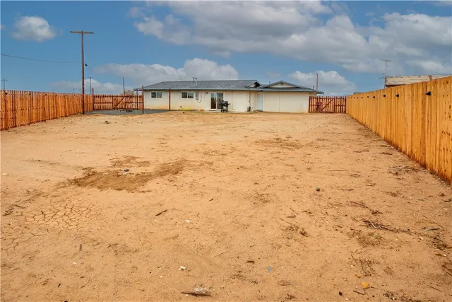 $320,000 | 1160 Barbara Avenue, Thermal, CA 92274