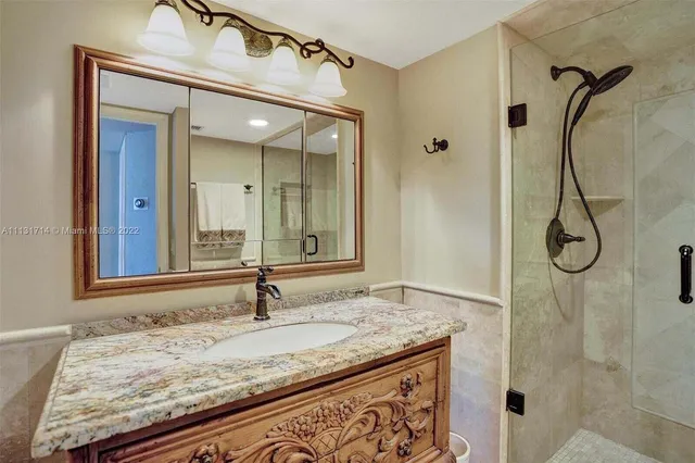 $750,000 | 1340 South Ocean Boulevard, Unit 807, Pompano Beach, FL 33062