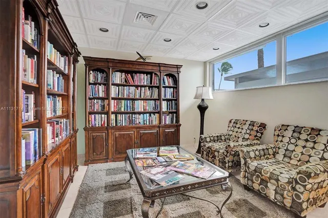 $750,000 | 1340 South Ocean Boulevard, Unit 807, Pompano Beach, FL 33062