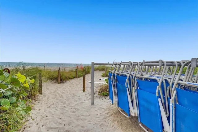 $750,000 | 1340 South Ocean Boulevard, Unit 807, Pompano Beach, FL 33062