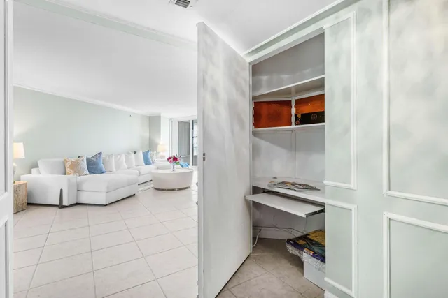 $750,000 | 1340 South Ocean Boulevard, Unit 807, Pompano Beach, FL 33062