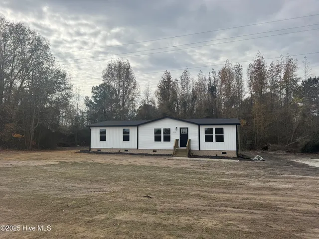 $189,900 | 2550 Big Piney Grove Road, Clinton, NC 28328