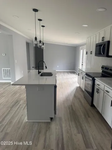 $189,900 | 2550 Big Piney Grove Road, Clinton, NC 28328