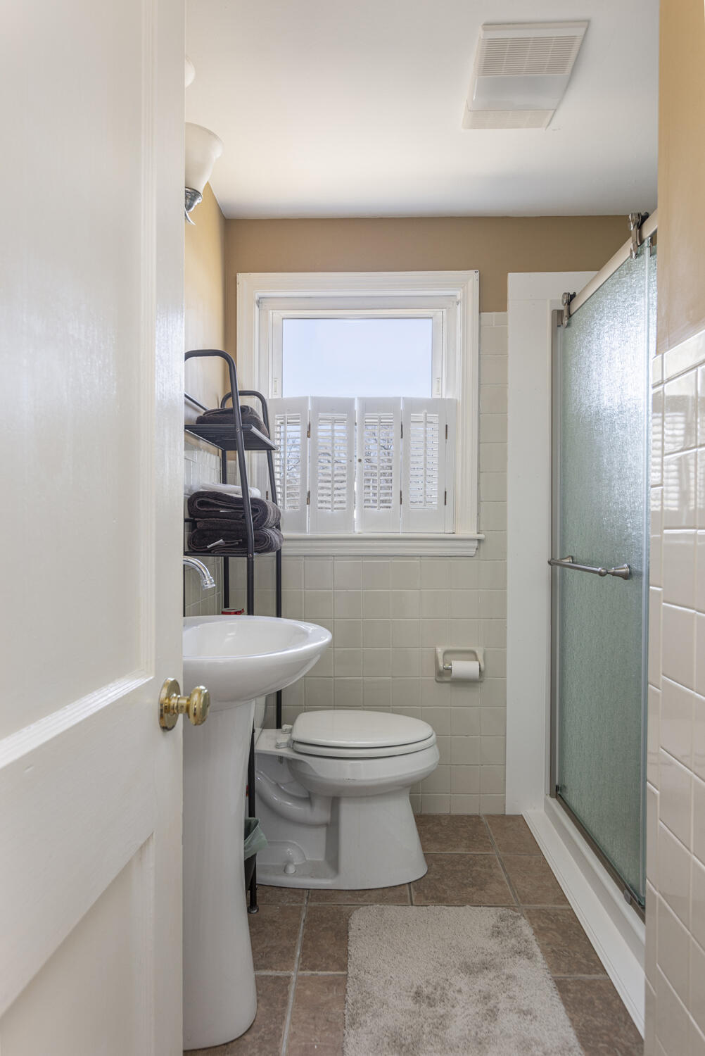 338 Capisic Street Portland, ME 04102 - Photo 20 of 36 338 Capisic St._022