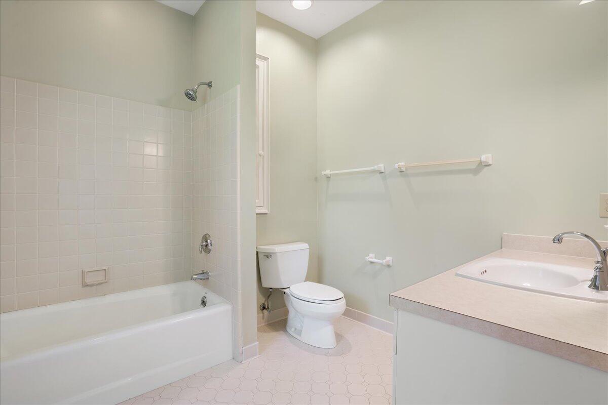 1115 West Oceanview Road Charleston, SC 29412 - Photo 14 of 62 11-SNY08789