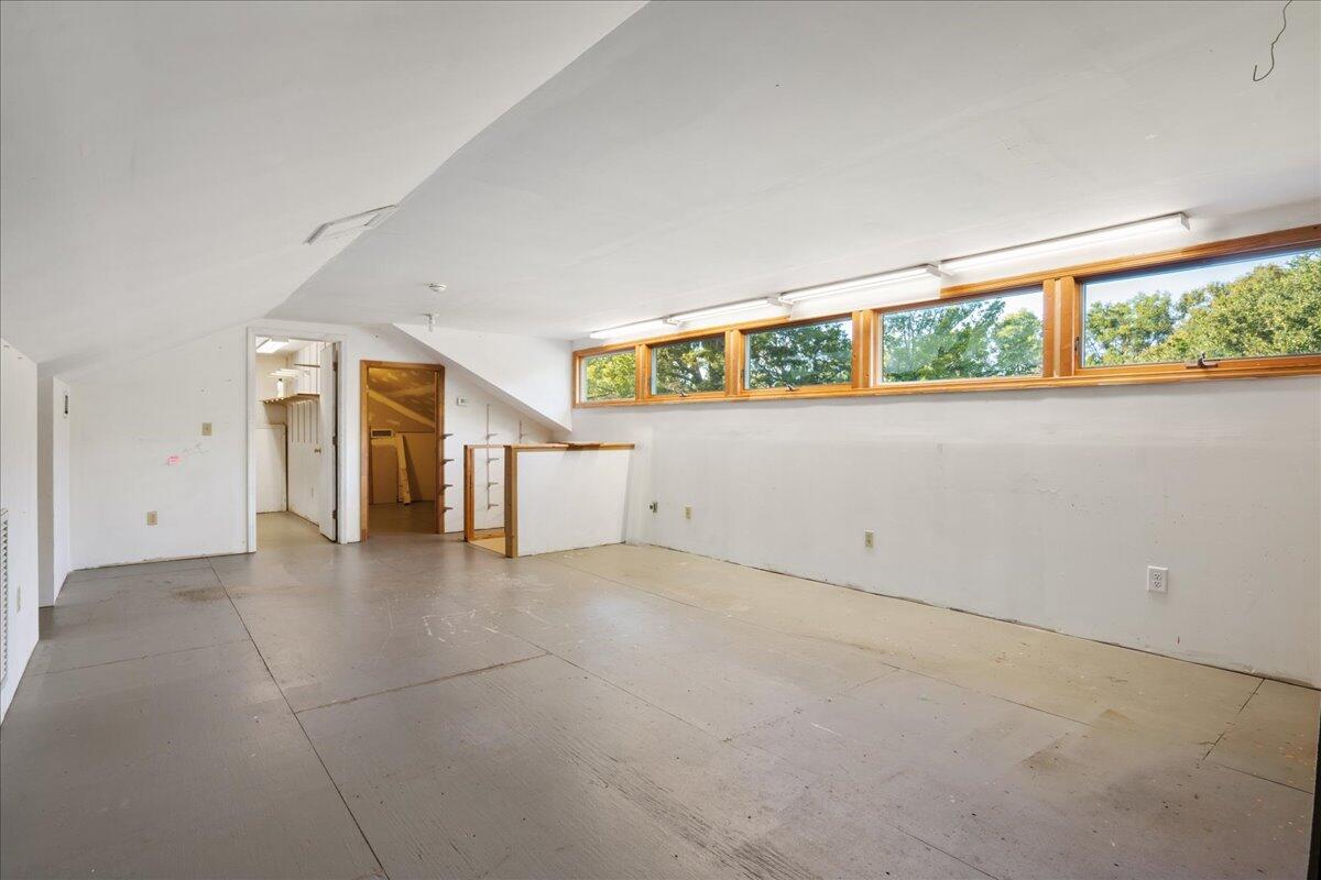 1115 West Oceanview Road Charleston, SC 29412 - Photo 30 of 62 27-SNY08837