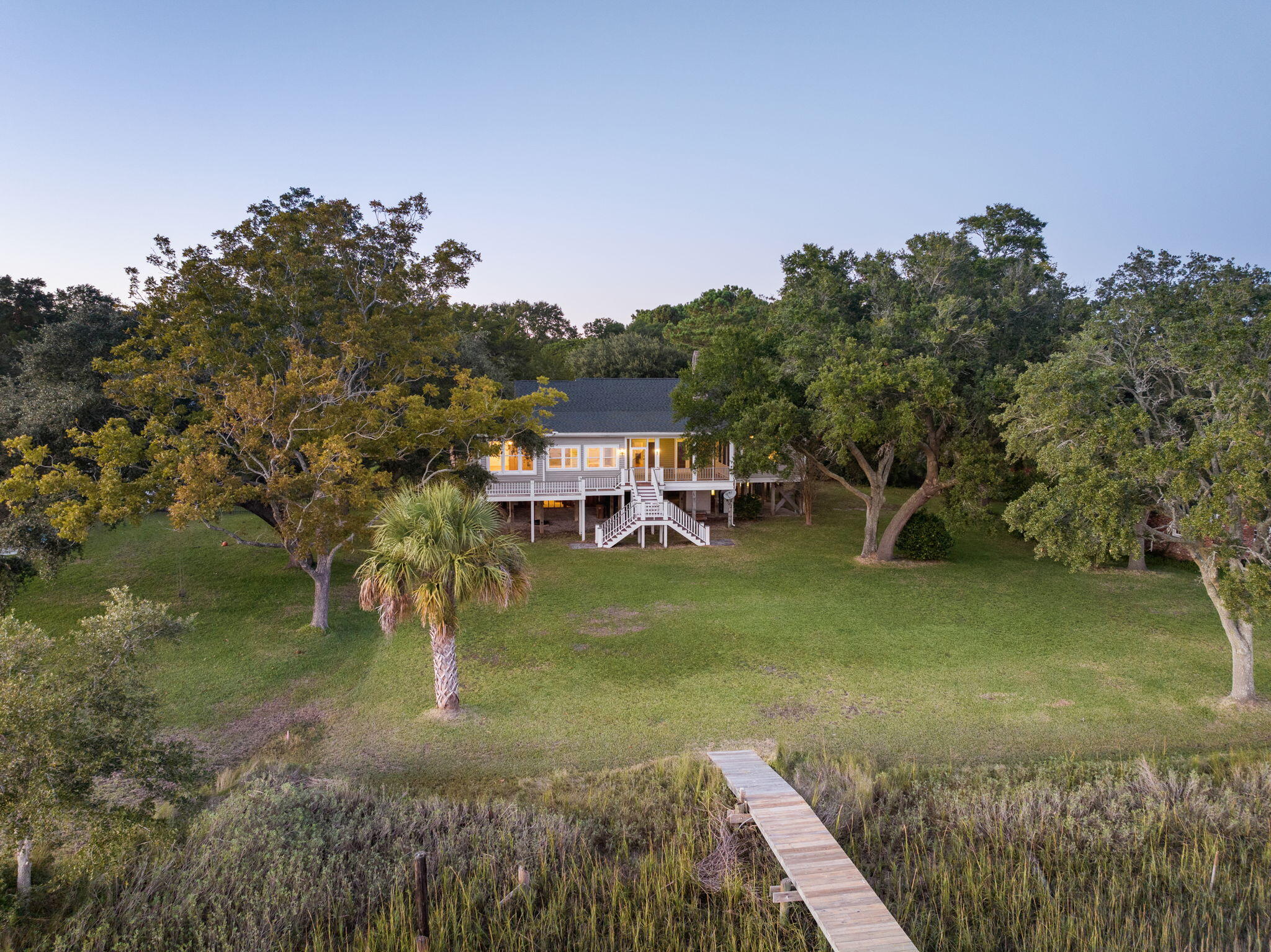1115 West Oceanview Road Charleston, SC 29412 - Photo 39 of 62 Aerial View