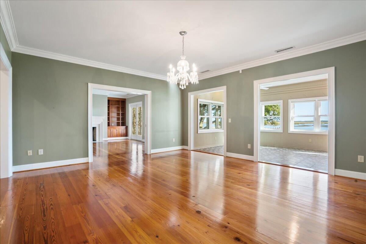 1115 West Oceanview Road Charleston, SC 29412 - Photo 9 of 62 06-SNY08768