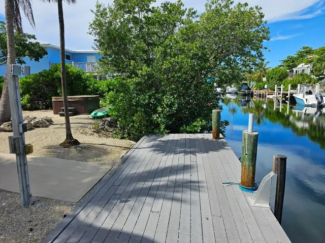 $1,099,000 | 208 Bruce Court, Marathon, FL 33050