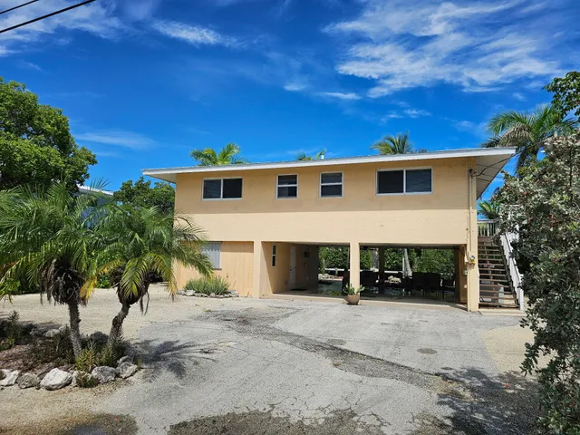 $1,099,000 | 208 Bruce Court, Marathon, FL 33050