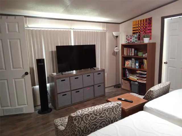 $119,500 | 229 East Yaupon Oak, Onalaska, TX 77360