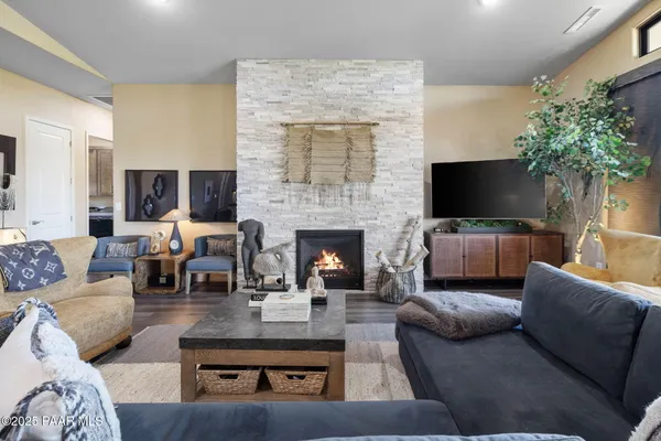 $1,525,000 | 582 Windspirit Circle, Prescott, AZ 86303