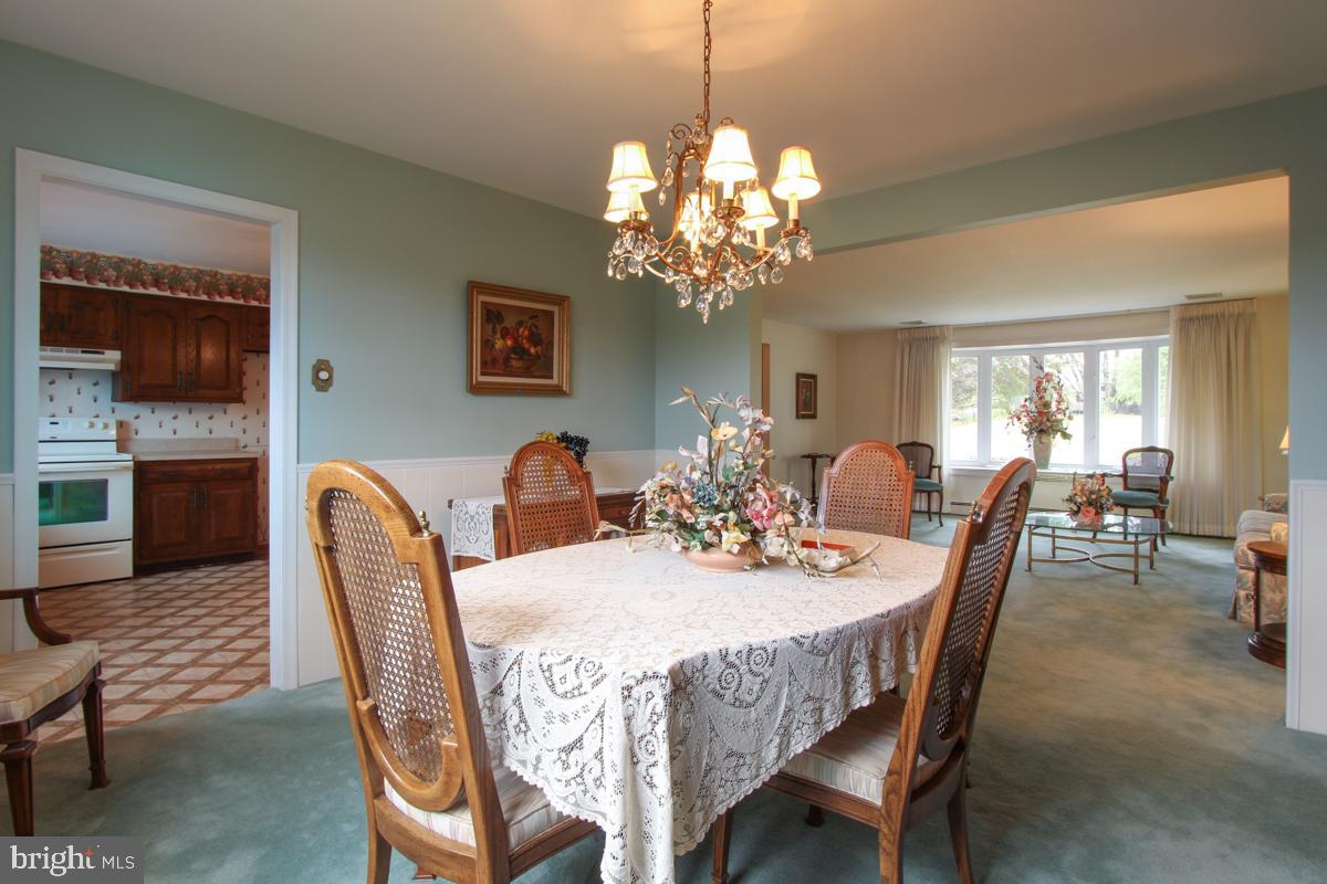 2403 Steven Road Huntingdon Valley, PA 19006 - Photo 12 of 43