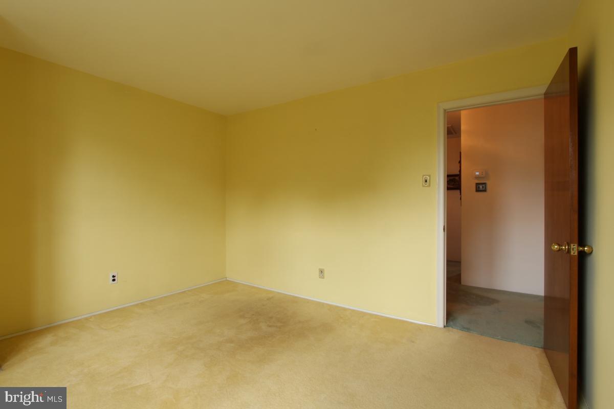 2403 Steven Road Huntingdon Valley, PA 19006 - Photo 21 of 43