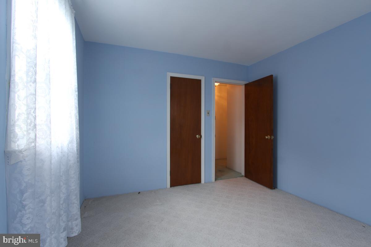 2403 Steven Road Huntingdon Valley, PA 19006 - Photo 27 of 43