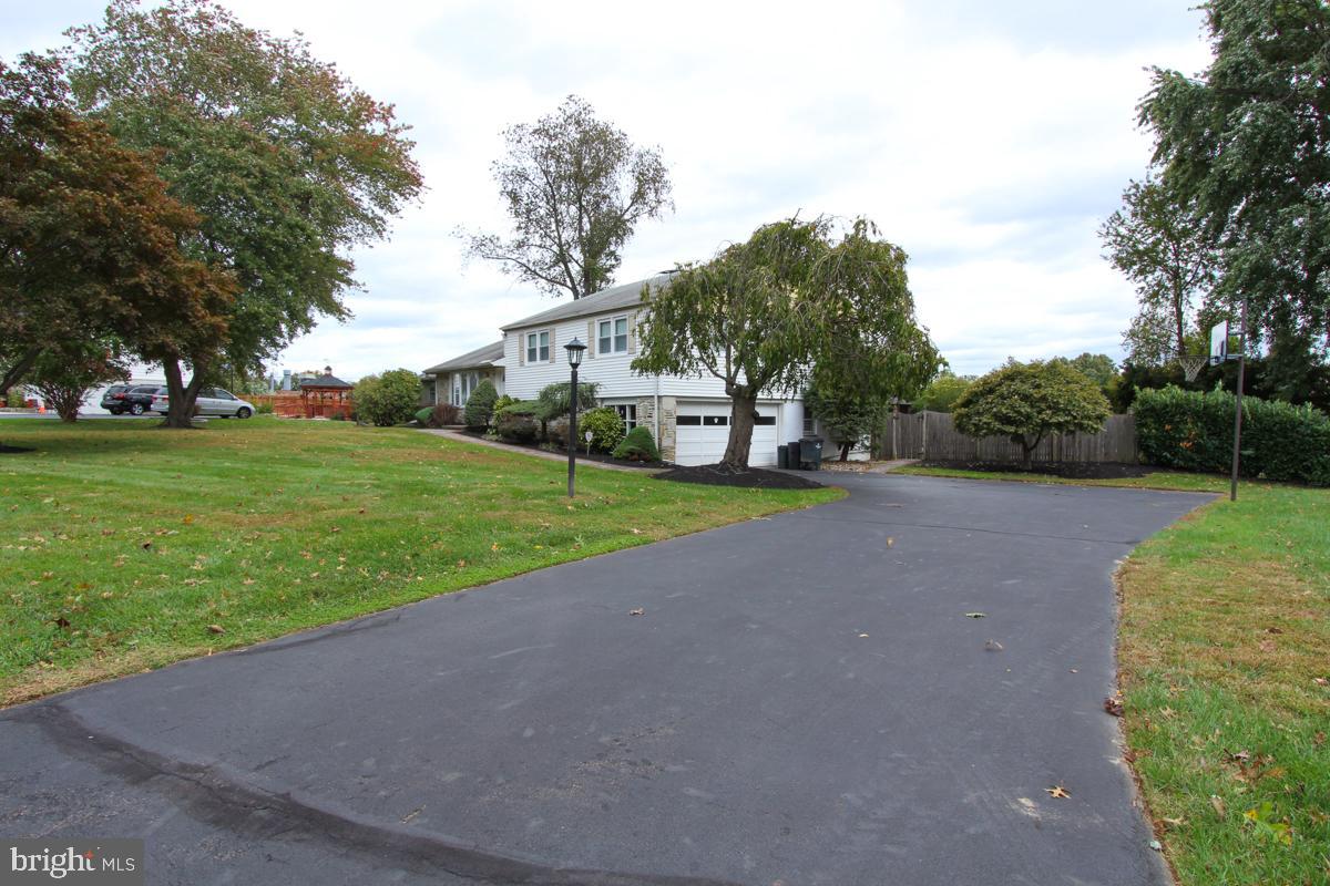 2403 Steven Road Huntingdon Valley, PA 19006 - Photo 43 of 43