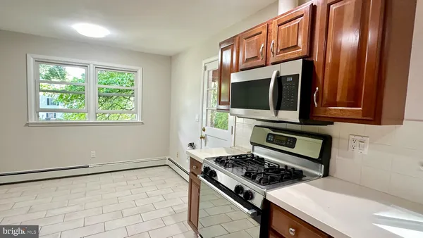 $6,600 | 396 Riverside Drive, Princeton, NJ 08540