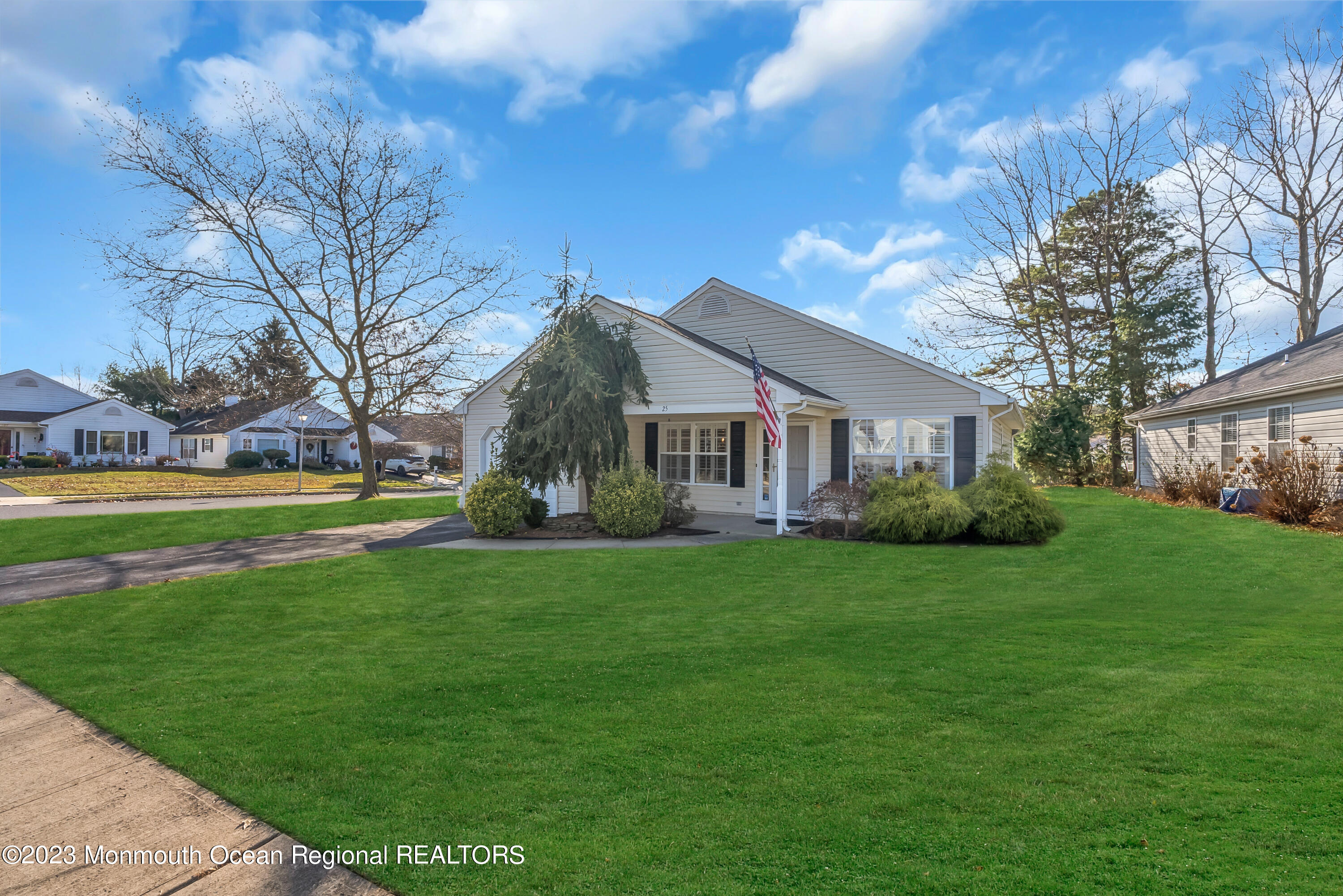 25 Cottontail Drive Brick, NJ 08724 - Photo 31 of 32 a front view of a house with garden
