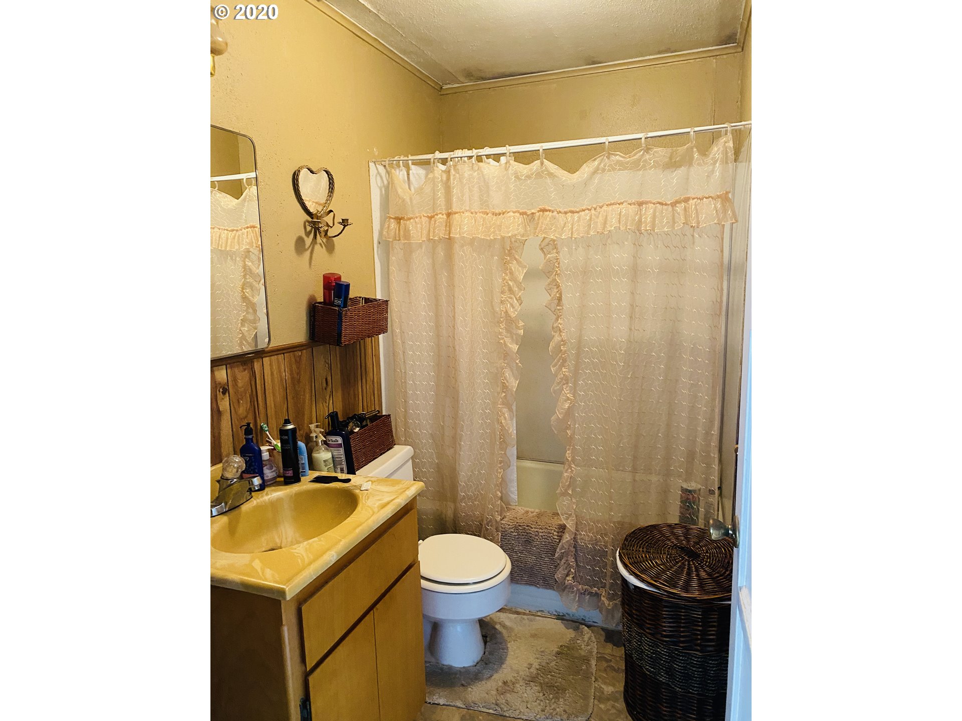 110 Cherry Street Riddle, OR 97469 - Photo 11 of 12