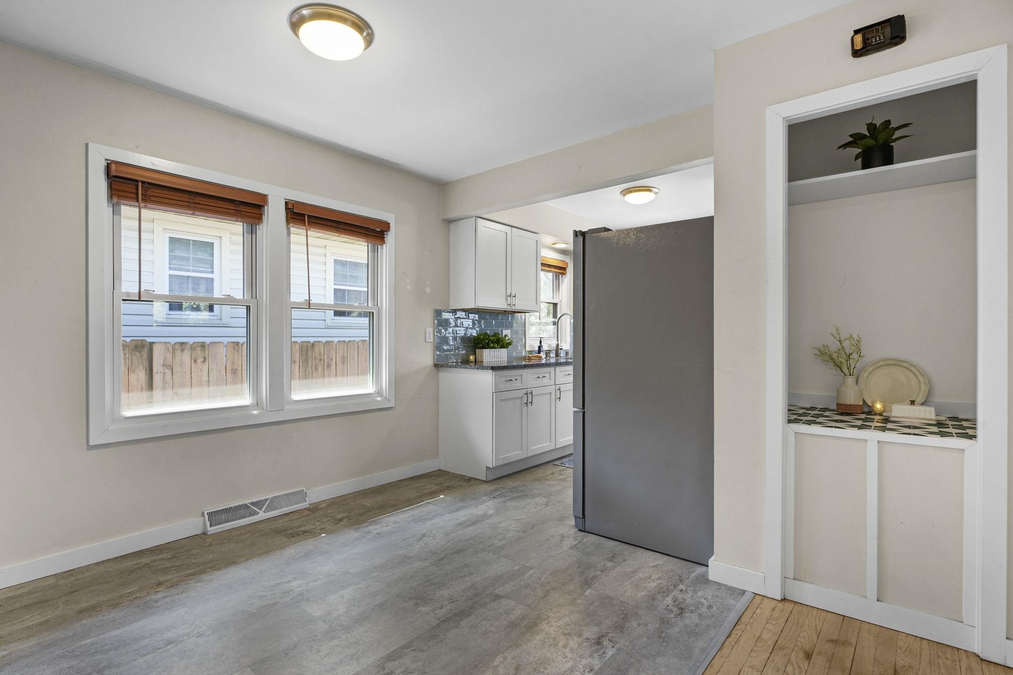 3329 Webb Avenue Madison, WI 53714 - Photo 14 of 52