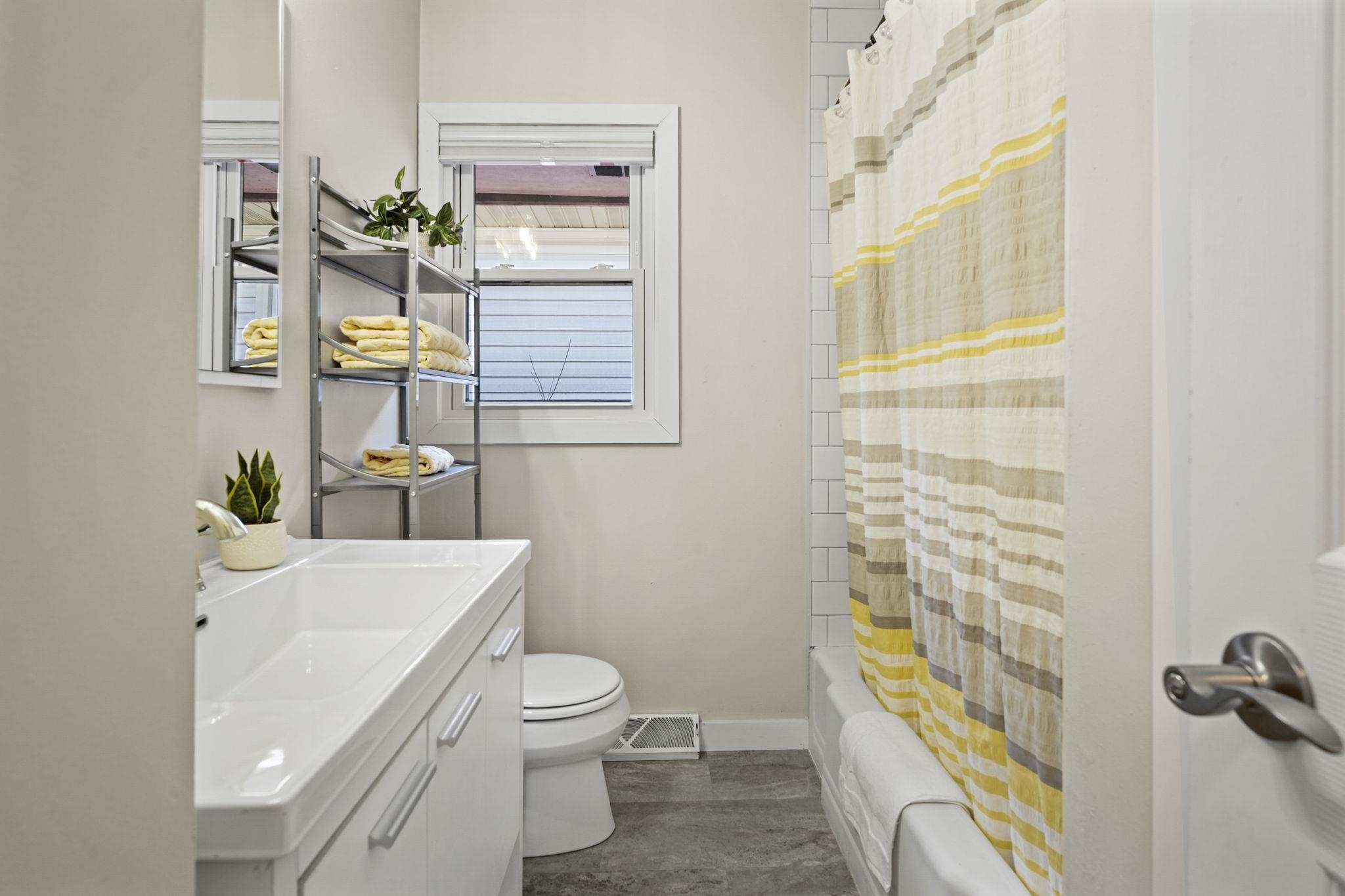 3329 Webb Avenue Madison, WI 53714 - Photo 29 of 52