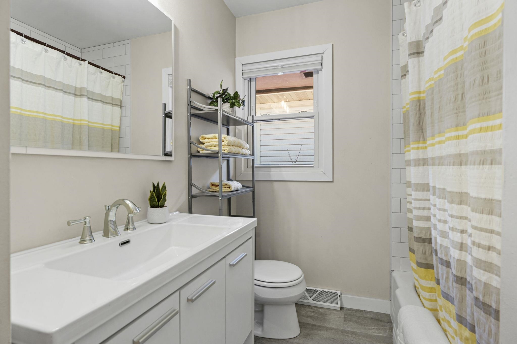 3329 Webb Avenue Madison, WI 53714 - Photo 30 of 52