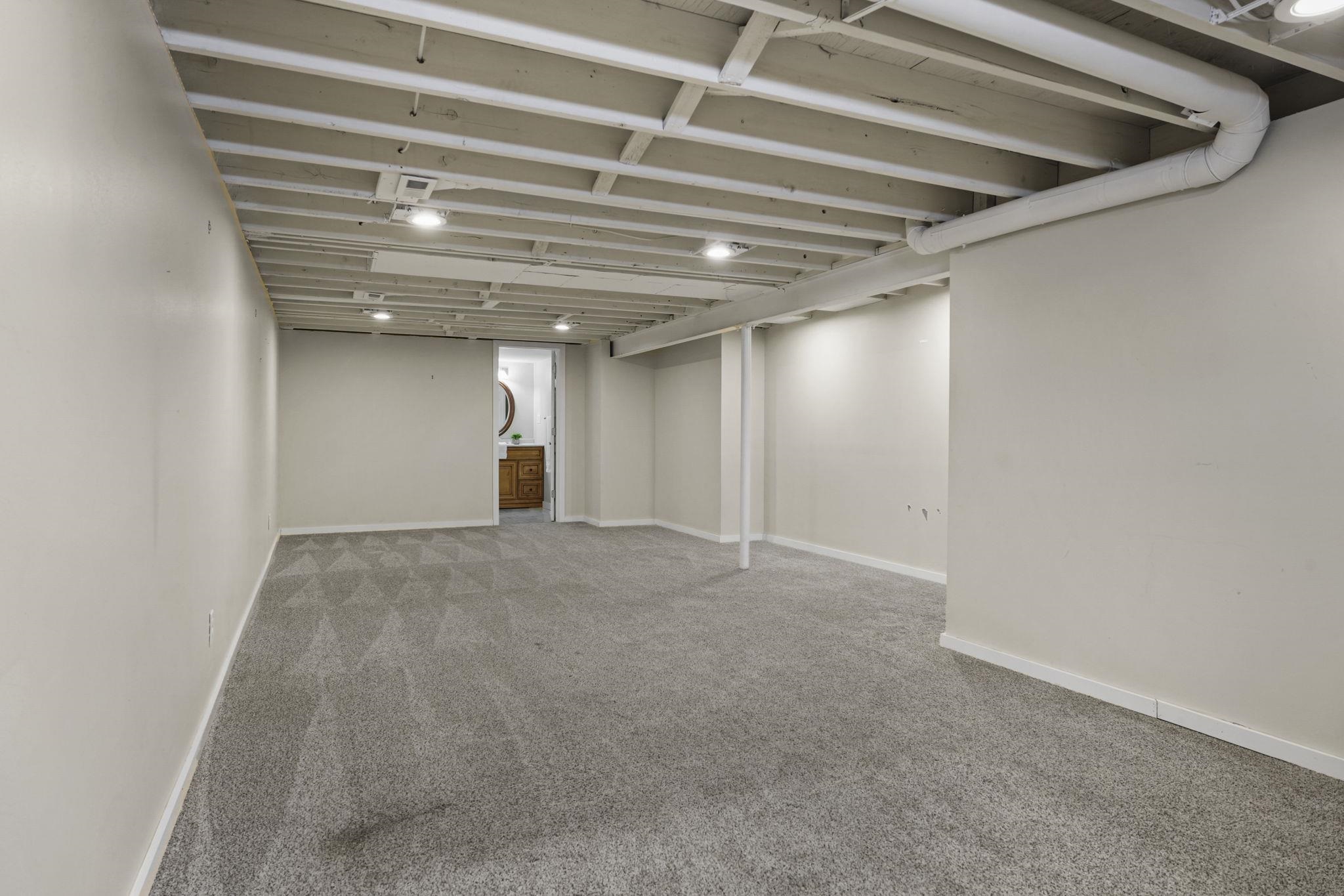 3329 Webb Avenue Madison, WI 53714 - Photo 38 of 52