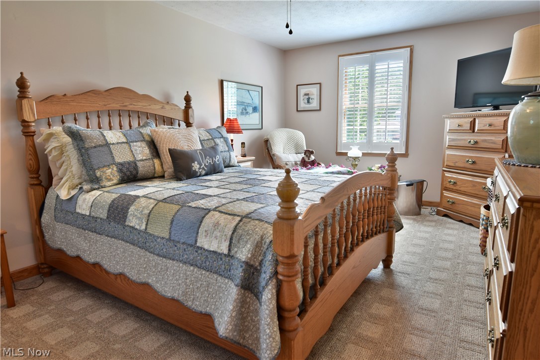 559 Howland Wilson Road Northeast Warren, OH 44484 - Photo 24 of 35 Gallery Image 24