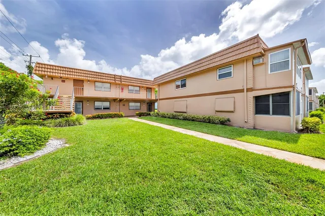 $175,000 | 334 Brittany Avenue, Unit 334, Delray Beach, FL 33446