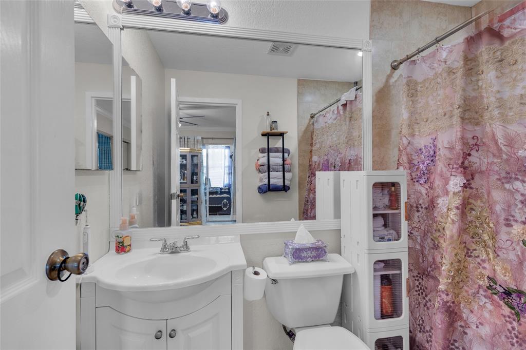 334 Brittany Avenue, Unit 334 Delray Beach, FL 33446 - Photo 6 of 8