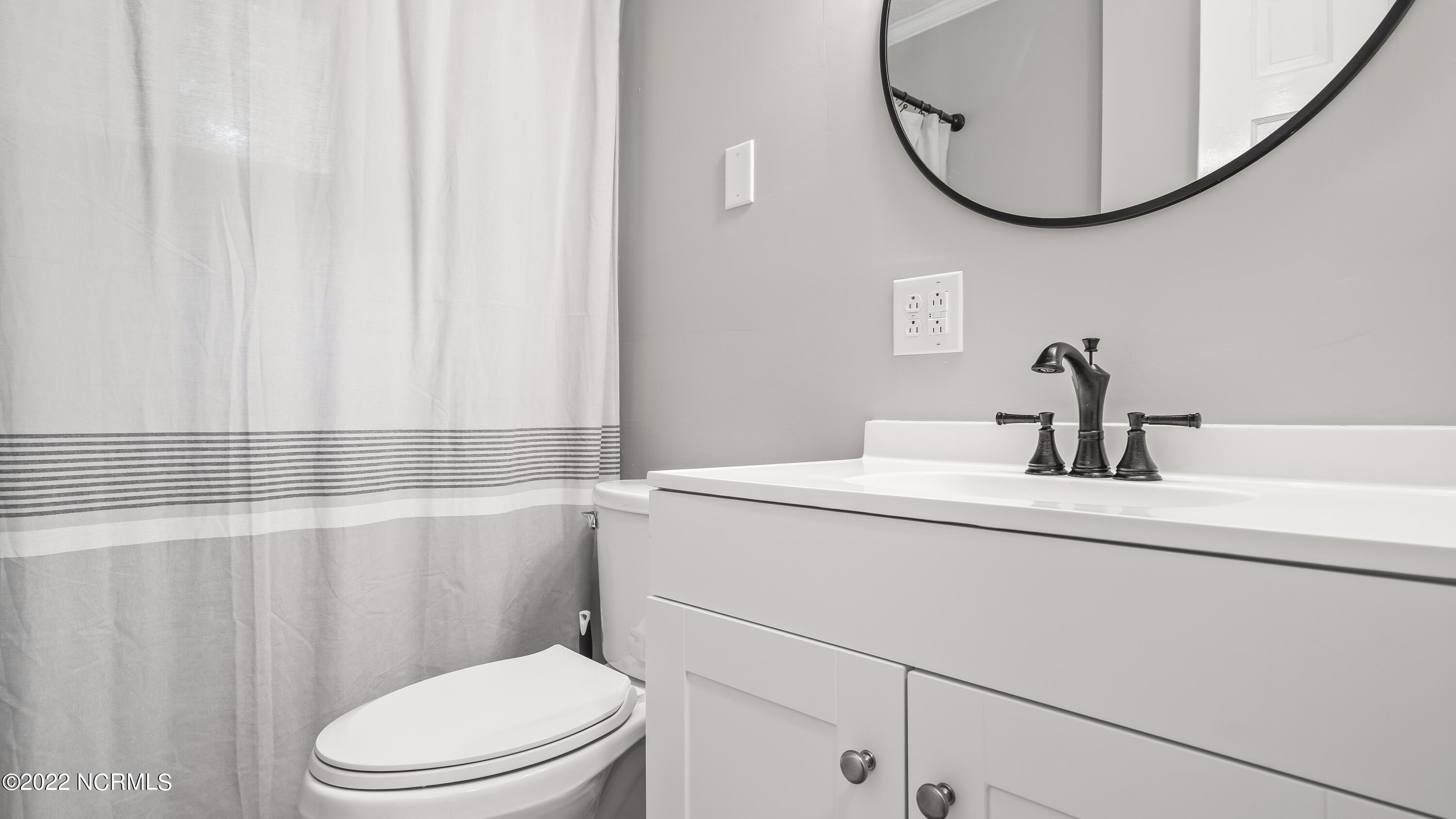 711 Decatur Road Jacksonville, NC 28540 - Photo 25 of 37 24