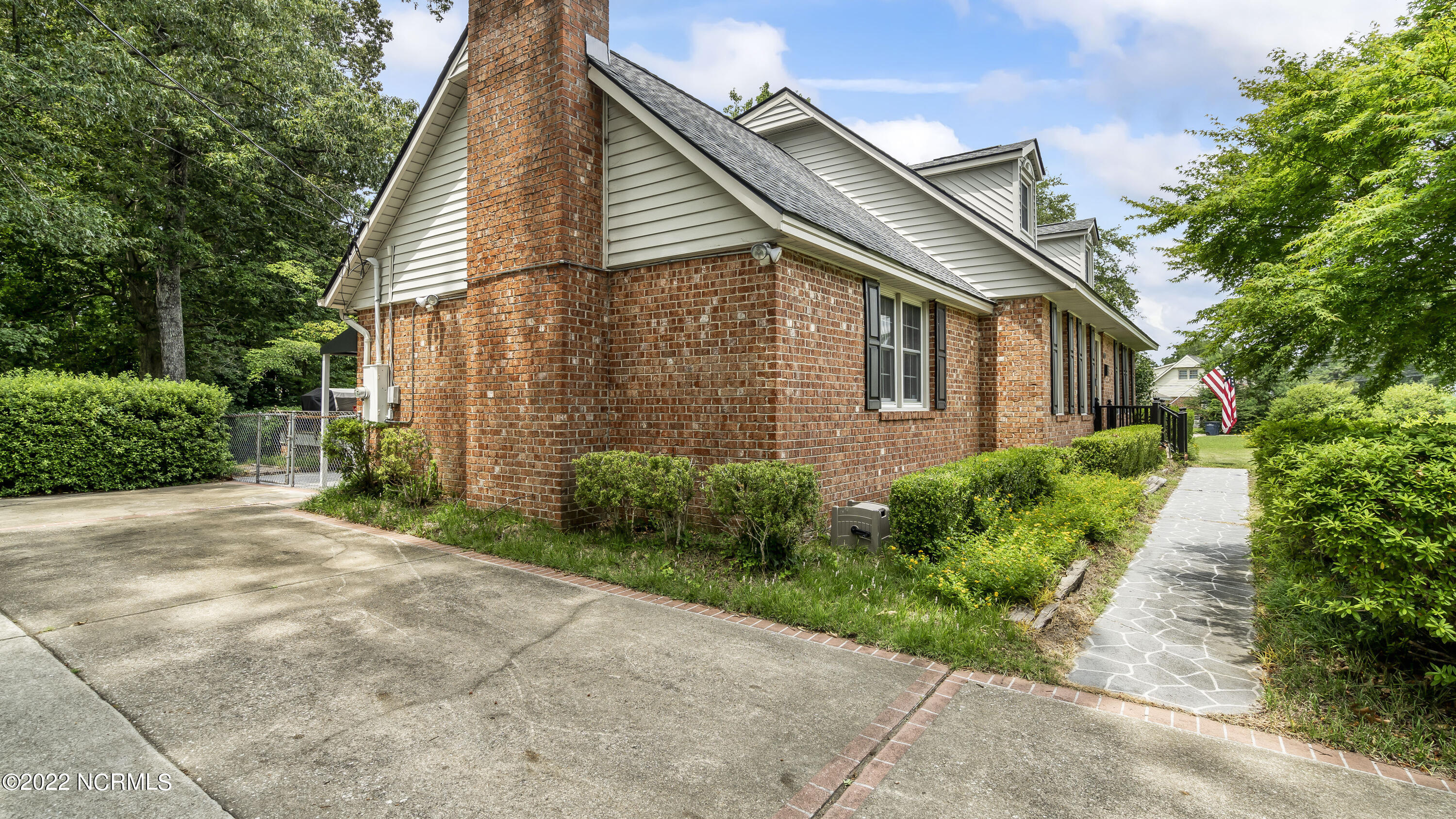 711 Decatur Road Jacksonville, NC 28540 - Photo 3 of 37 3