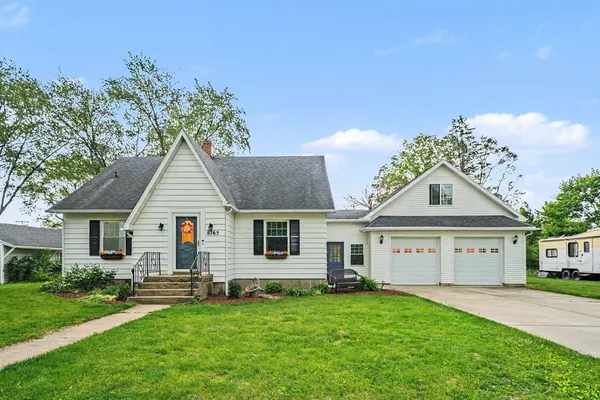 $309,000 | 8765 Grove Avenue, Berrien Springs, MI 49103