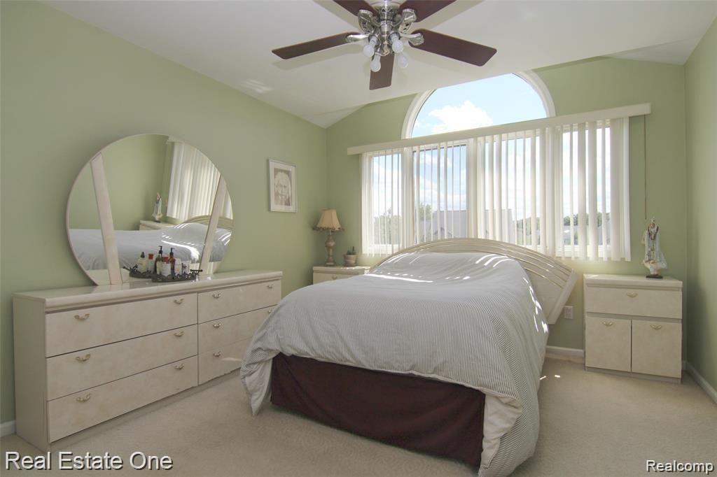 941 Norcross Drive Rochester, MI 48307 - Photo 24 of 31