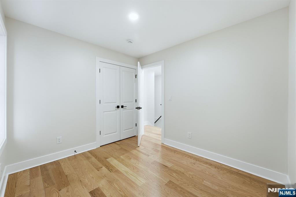 749 South 11th Street Newark, NJ 07103 - Photo 13 of 40