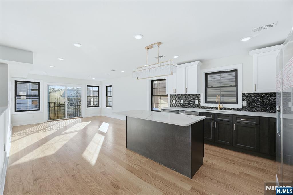 749 South 11th Street Newark, NJ 07103 - Photo 24 of 40