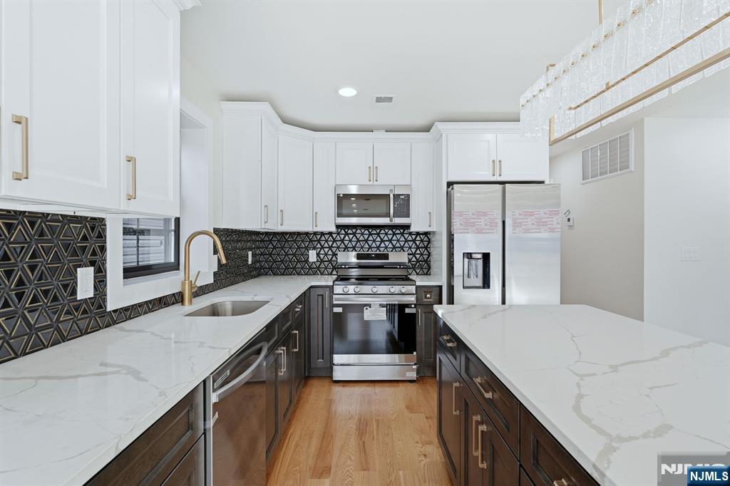 749 South 11th Street Newark, NJ 07103 - Photo 27 of 40