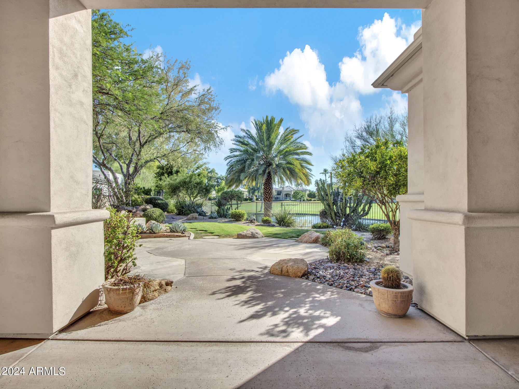 7375 East Gainey Ranch Road, Unit 2 Scottsdale, AZ 85258 - Photo 13 of 79 Covered patio