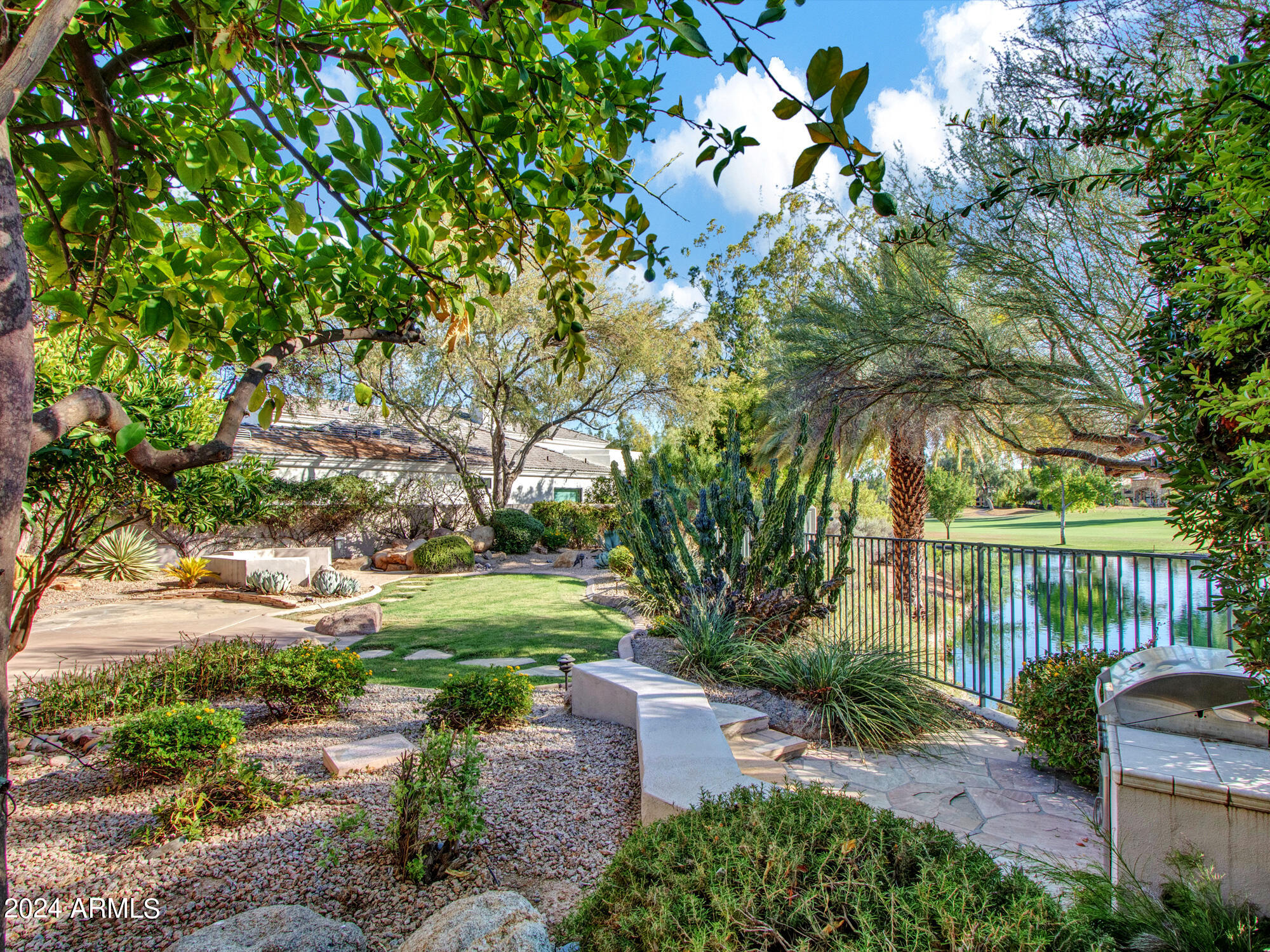 7375 East Gainey Ranch Road, Unit 2 Scottsdale, AZ 85258 - Photo 18 of 79 Backyard views