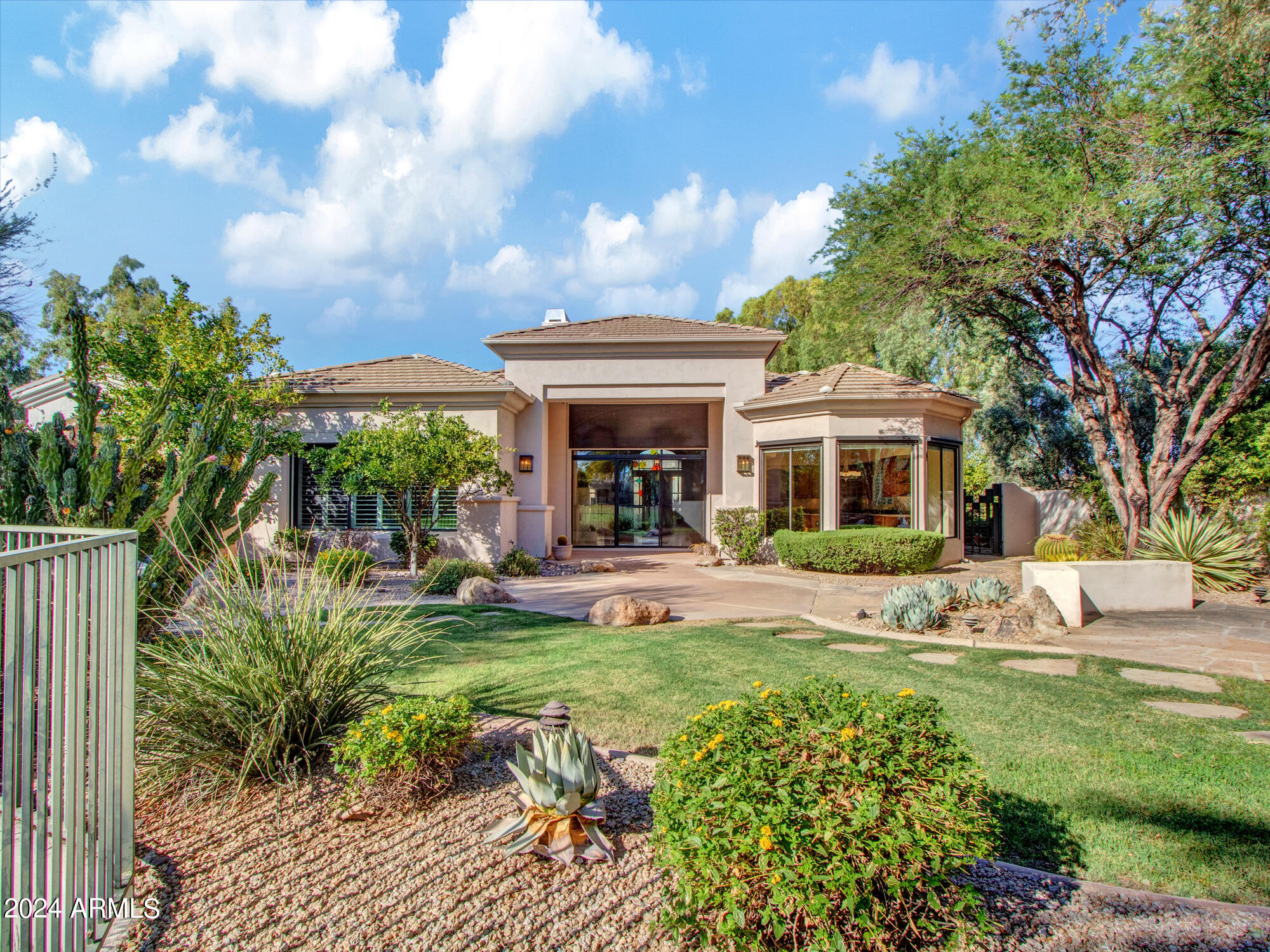 7375 East Gainey Ranch Road, Unit 2 Scottsdale, AZ 85258 - Photo 27 of 79 Backyard views